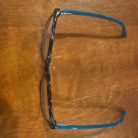 Guess glasses never worn - Picture 3 of 5